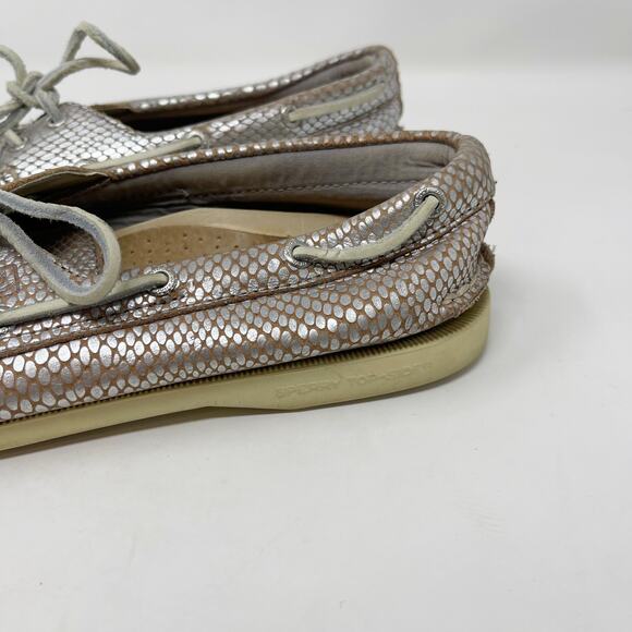 Sperry Top Sider Women 8.5 Silver Snakeprint Metallic Boat Shoe Sneakers Lace Up - Picture 9 of 11